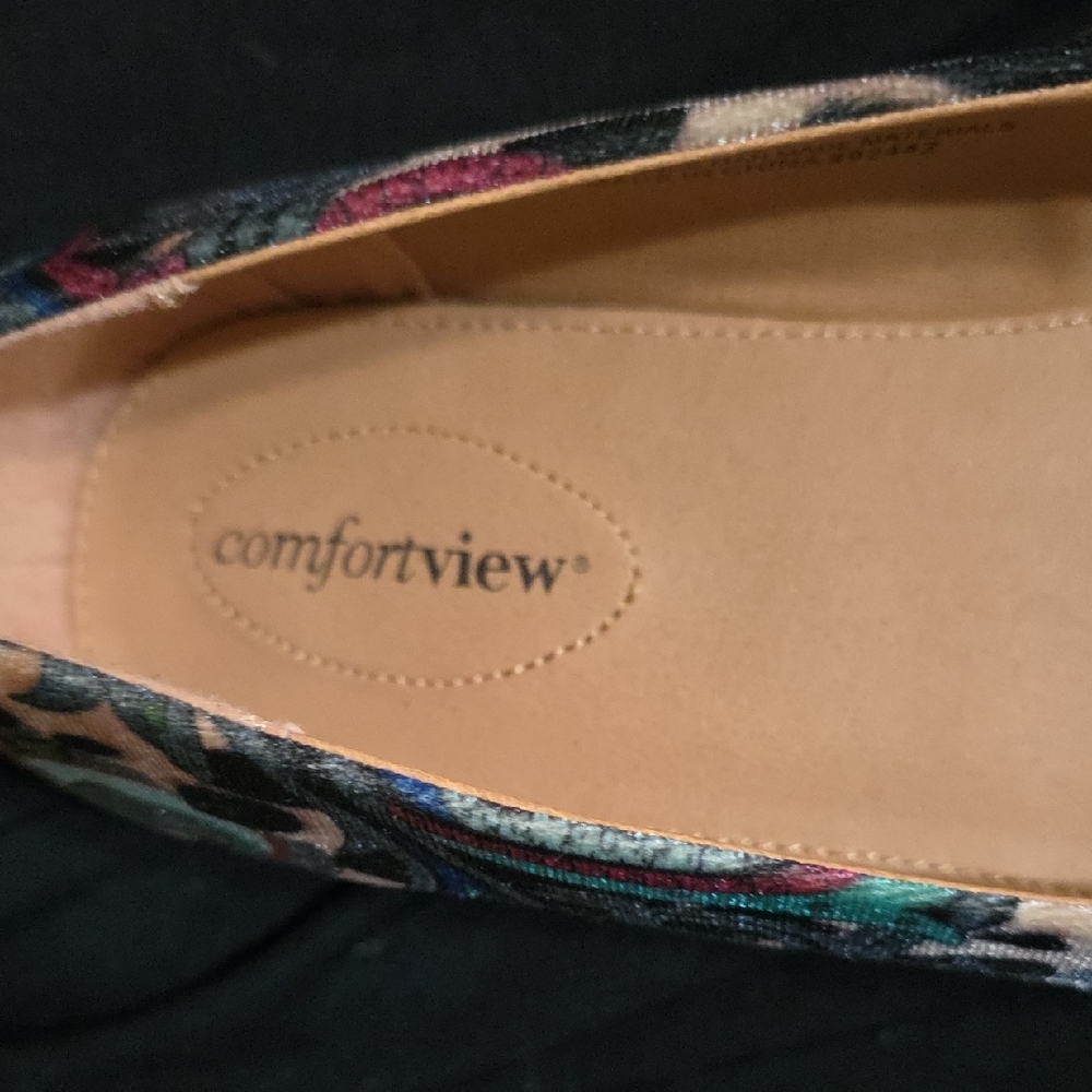 Comfortview Multicolor Patterned Flats With Black… - image 2